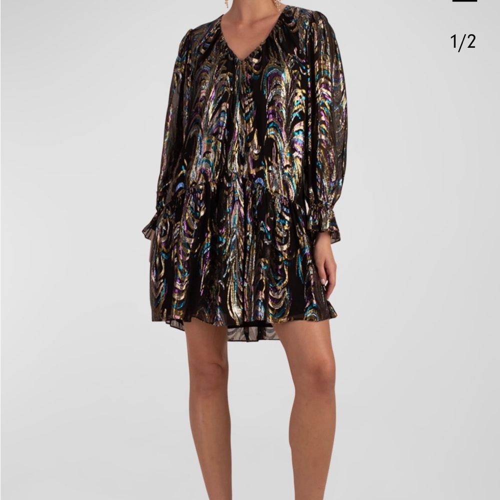 Beautiful and brand new with tags Trina Turk metallic dress